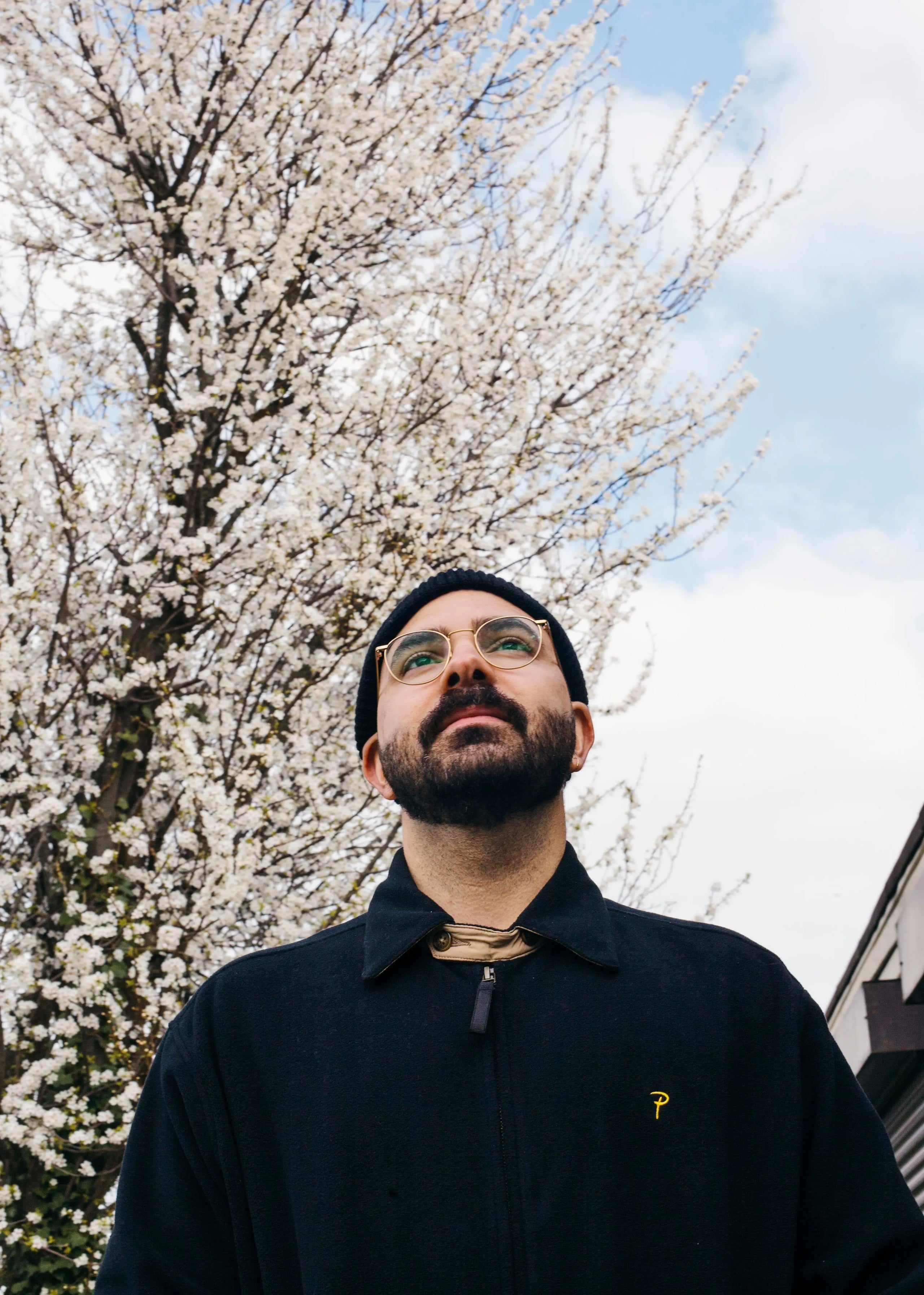 Get Familiar: Moving Still - Patta