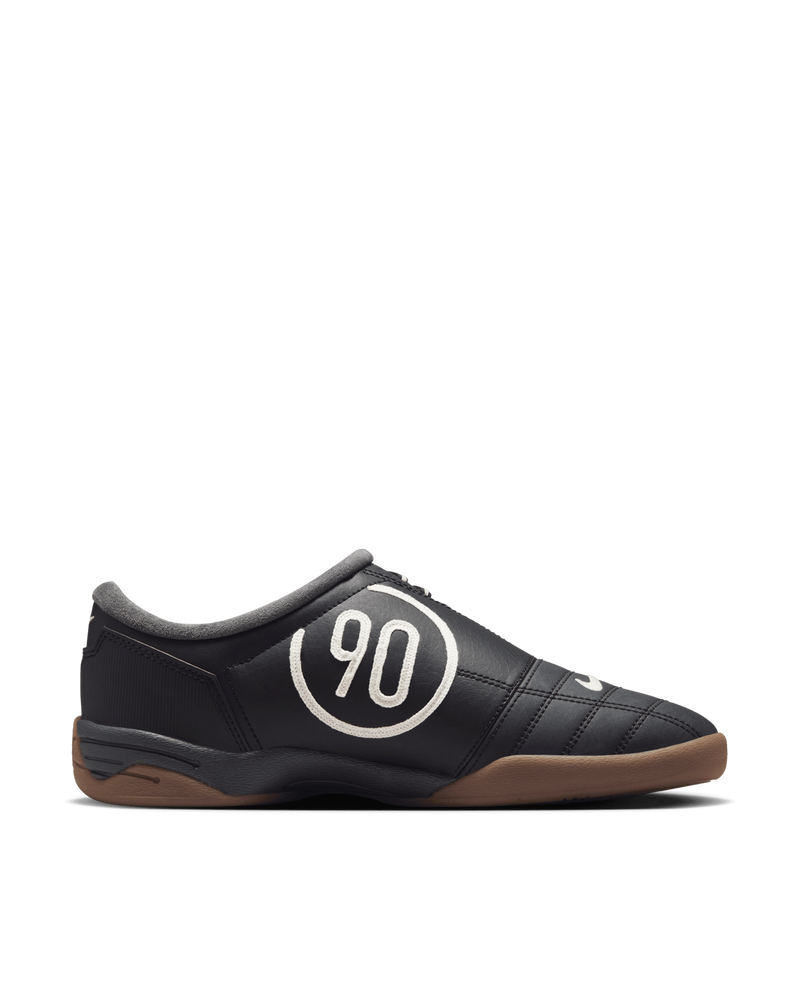 Nike Total 90 (Black/Coconut Milk-Gum Dark Brown)