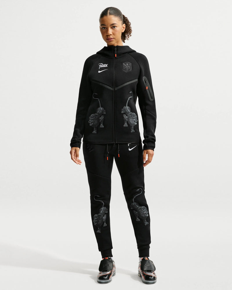 Patta x Nike KNVB Tech Fleece Jogger (Black/White) Nike