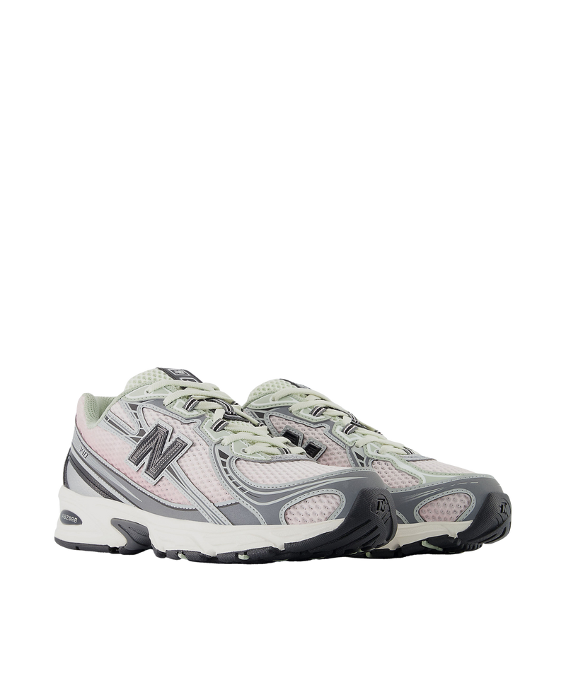 New Balance 740 (Pink Granite)